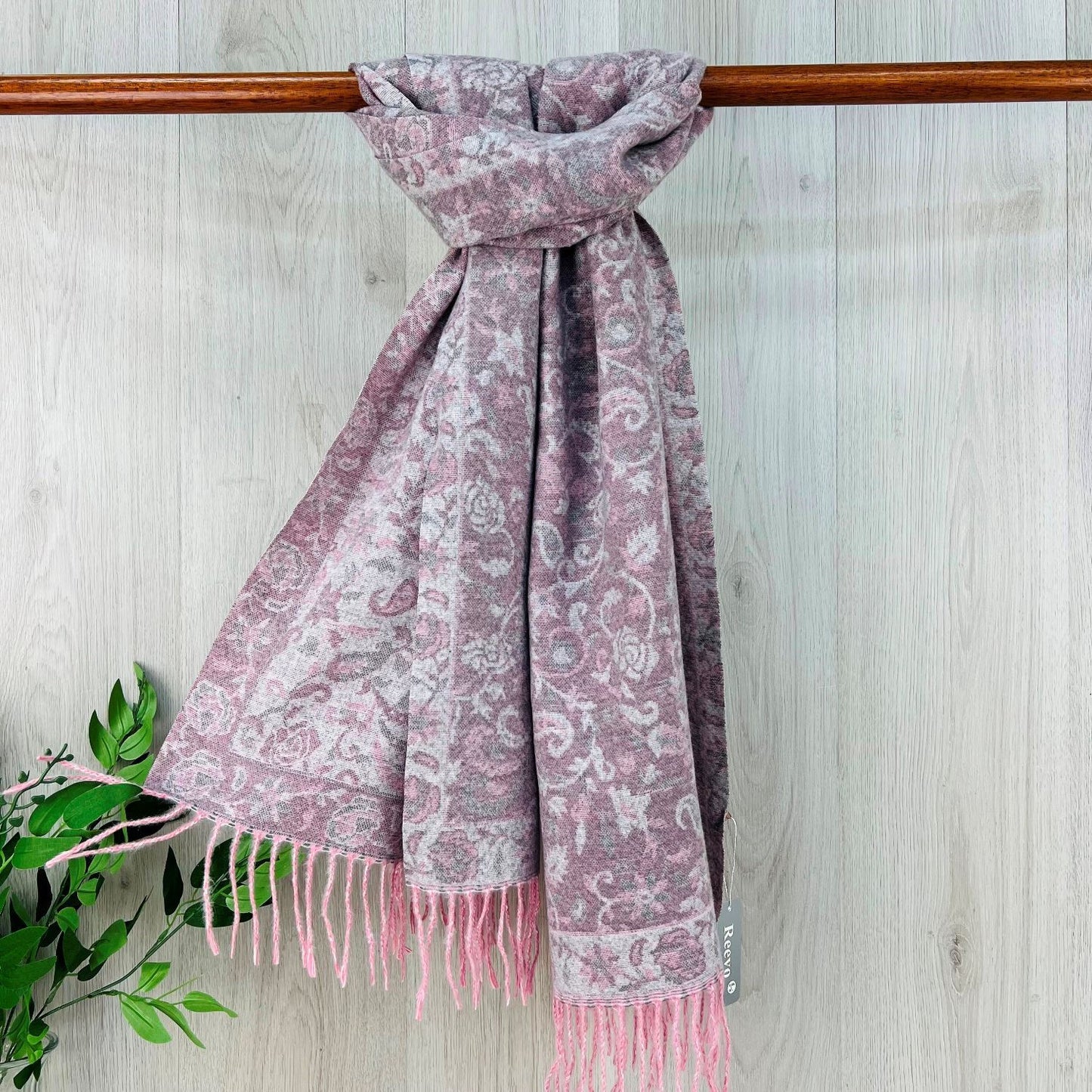 Ladies Pink Floral Patterned Scarf