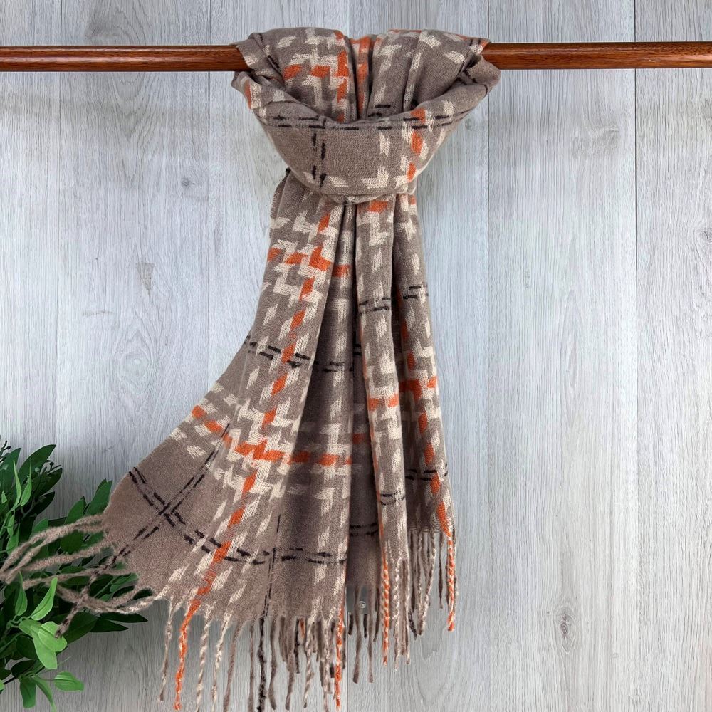 Ladies Camel Patterned Scarf