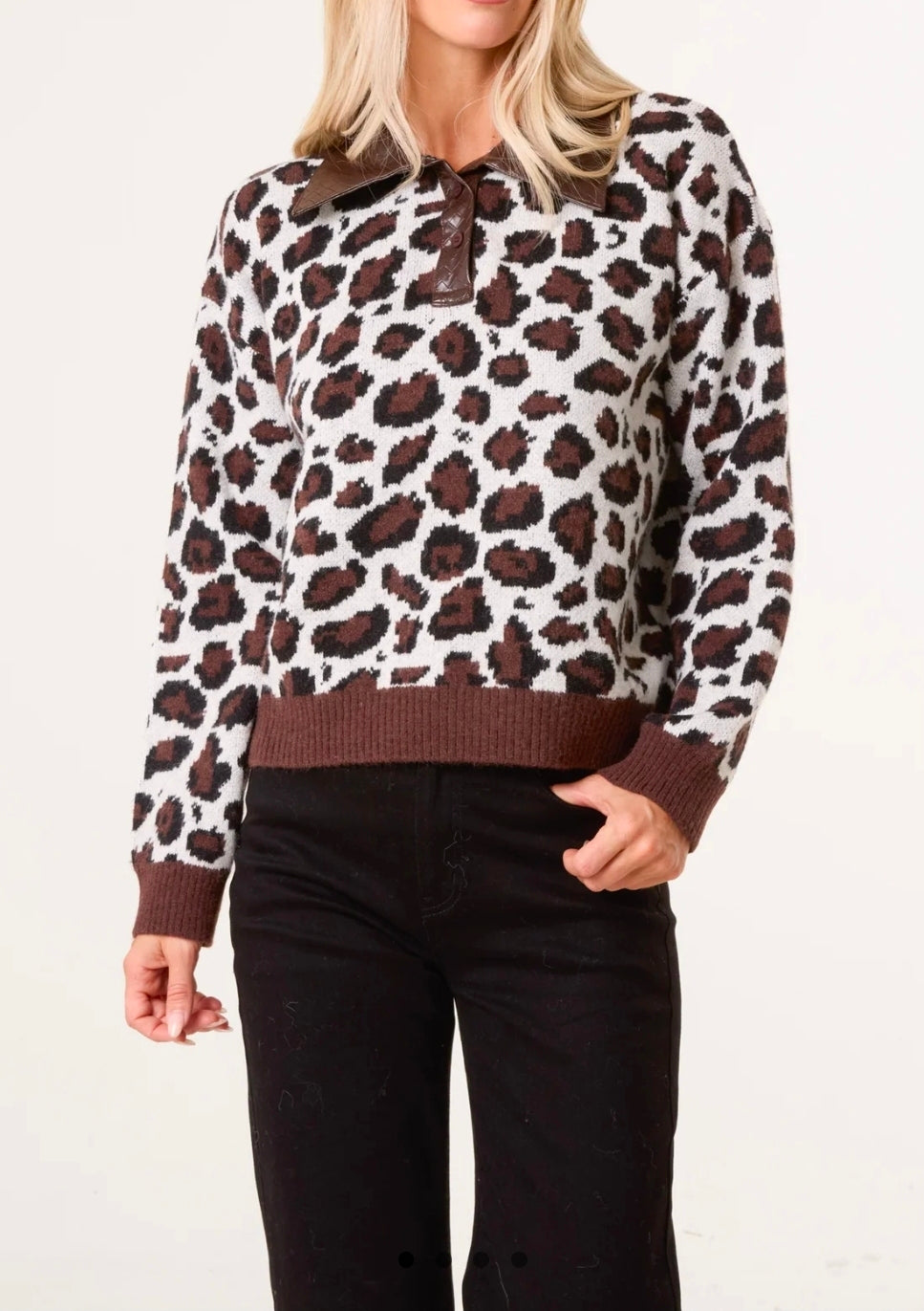 Leopard Print Polo Knit Jumper with Pu Brown Collar