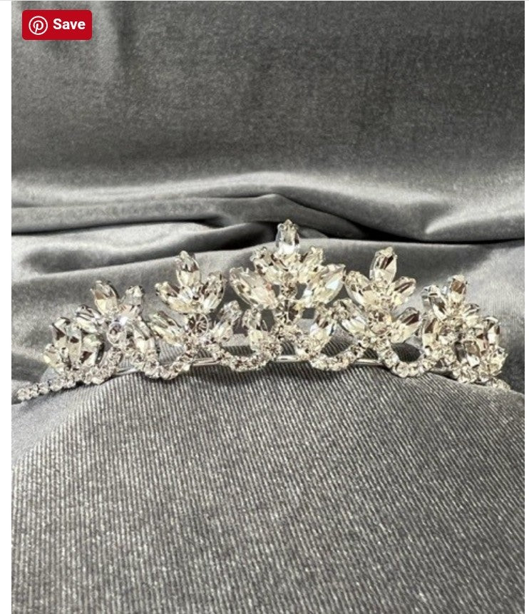 Communion headdress ch266