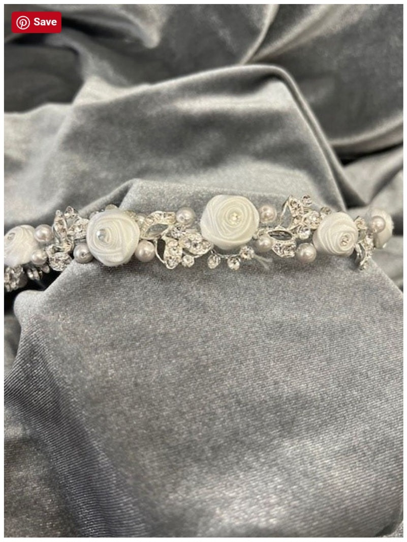 Communion Headdress Ch117