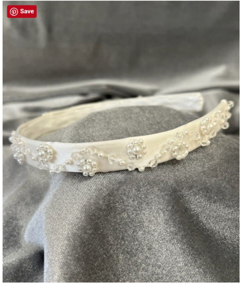Communion Headdress Ch190