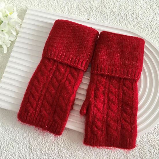 Fingerless Knitted Gloves g3024
