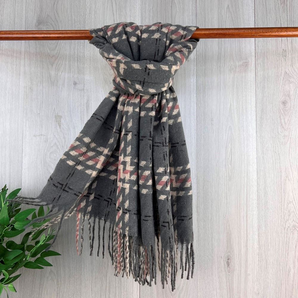 Ladies Grey Patterned Scarf