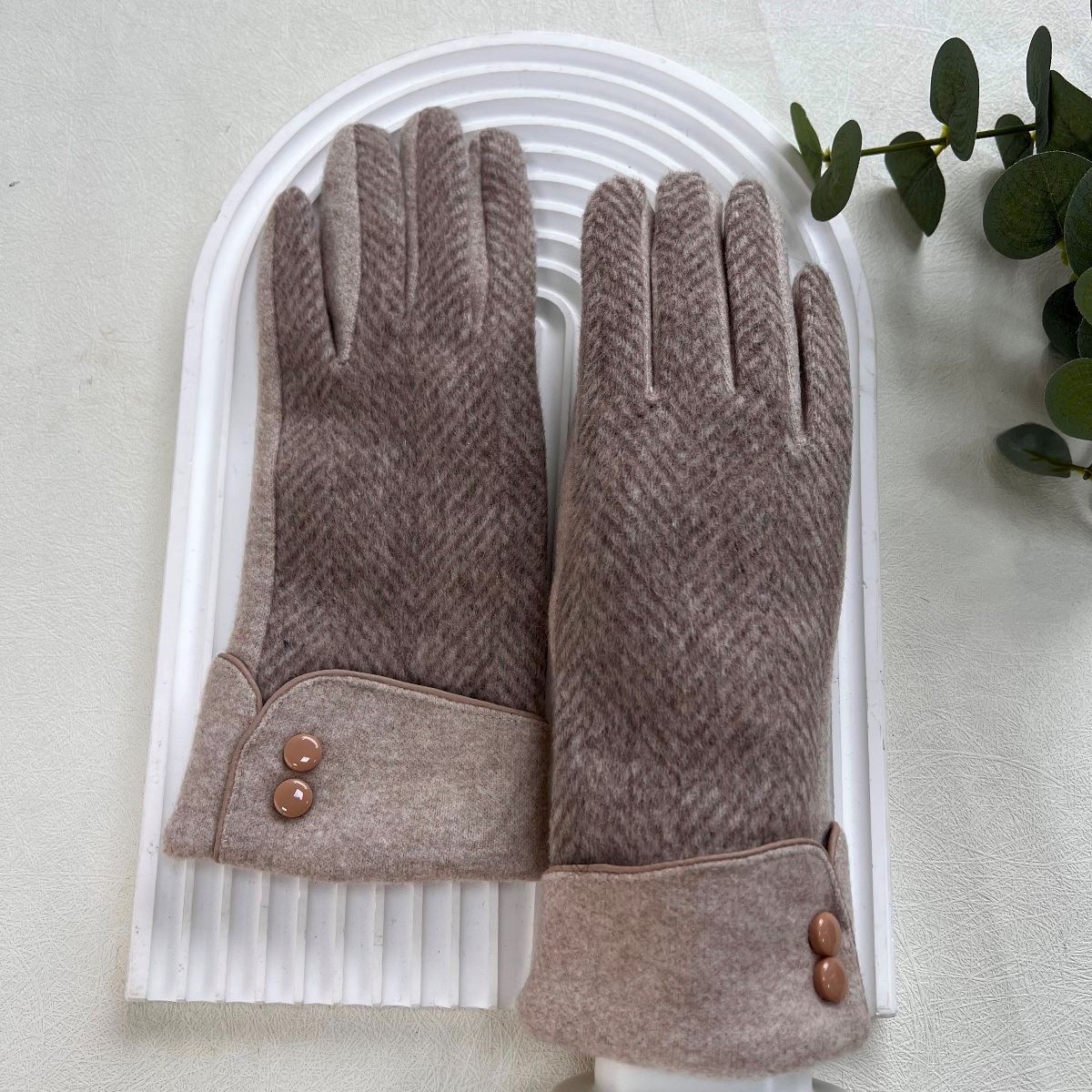 Beige Wrist-Fold Ladies Glove