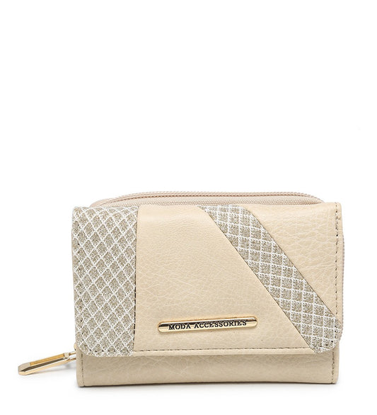 Small Beige Ladies Moda Purse