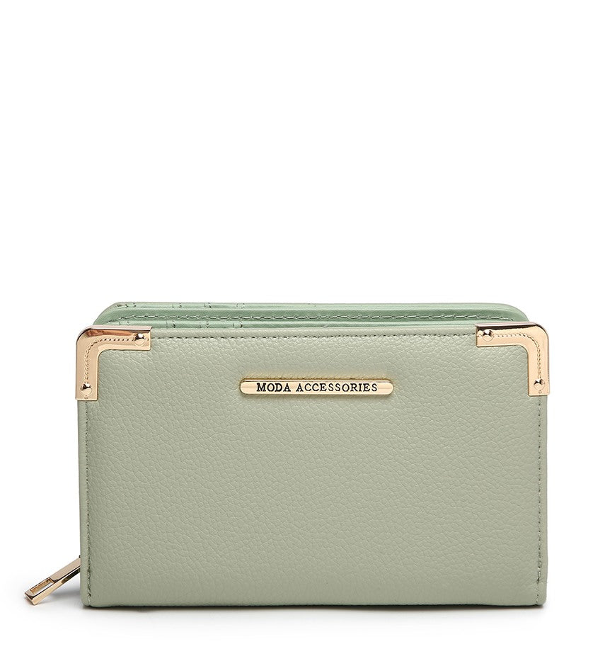 Small Ladies Purse with Gold Detailing in Green