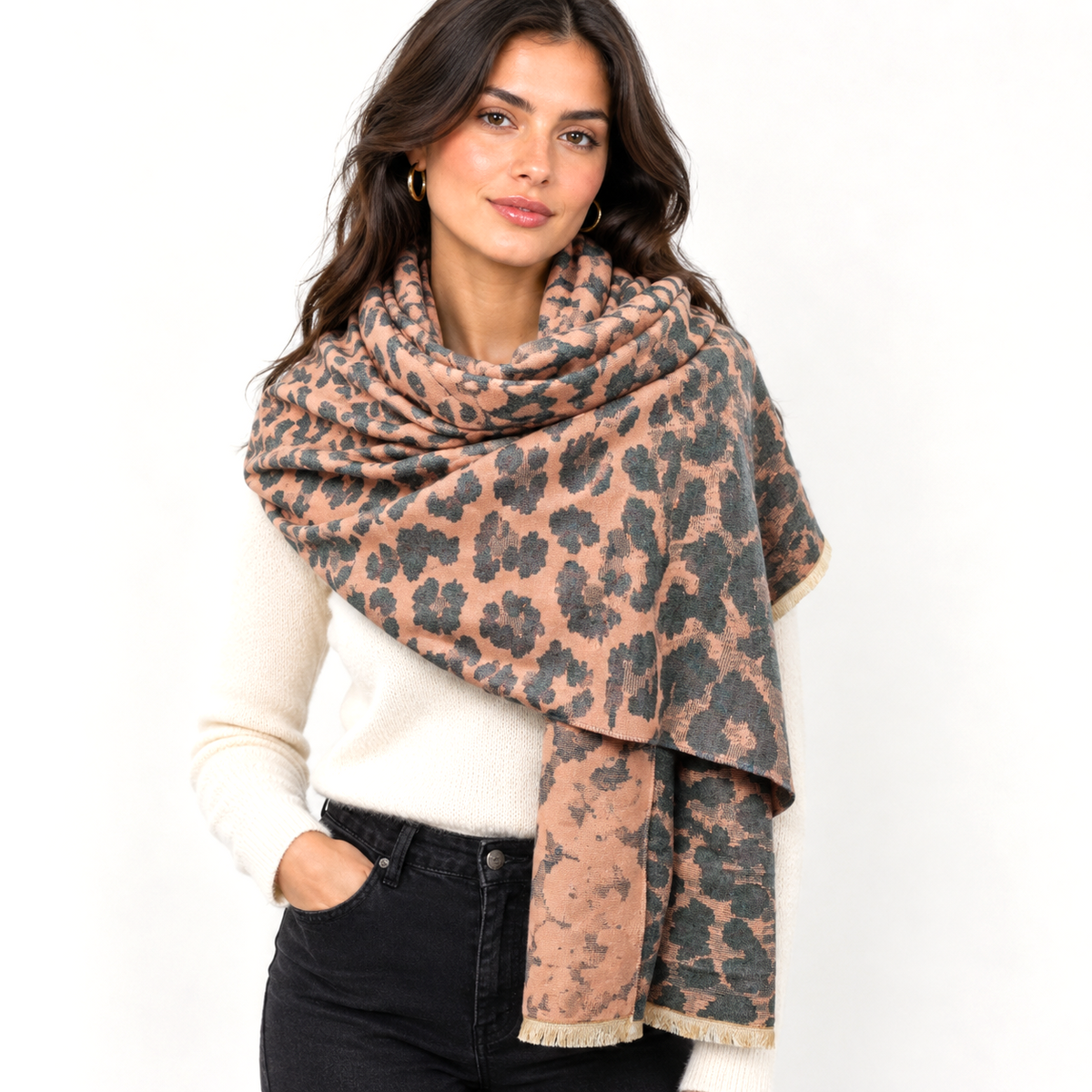 Soft Reversable Leopard Patterned Pink Scarf
Shawl Wrap