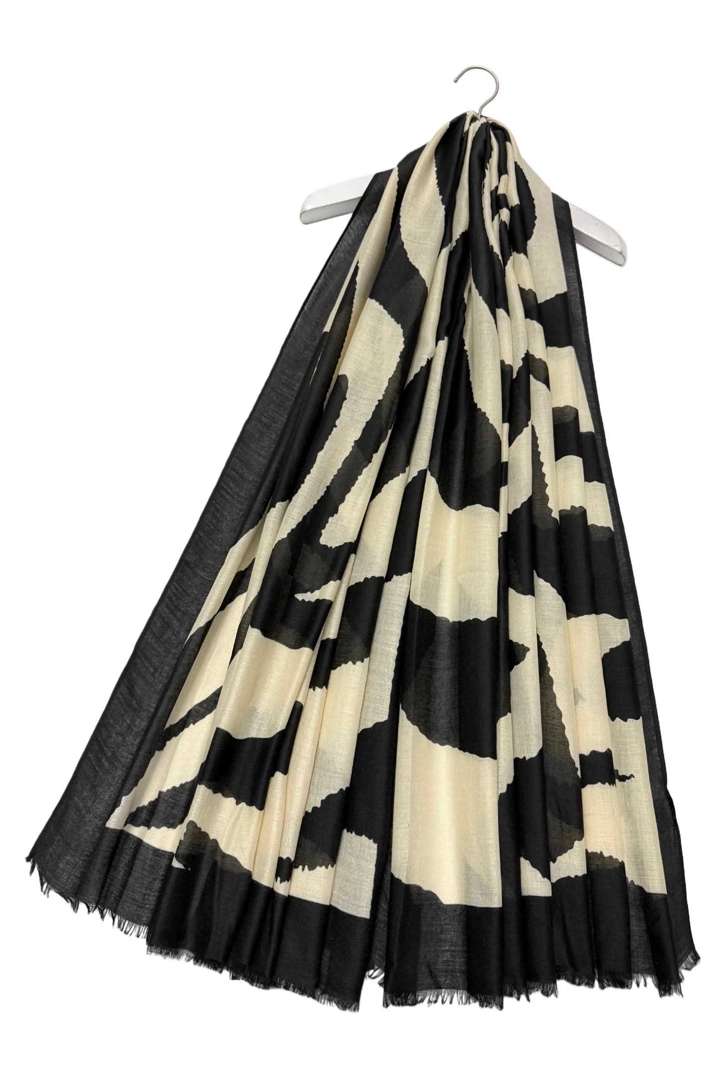 Graphic Heart Swirl Scarf