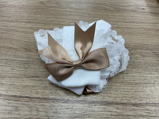 Sara Jayne White Lace Sock with gold Bow