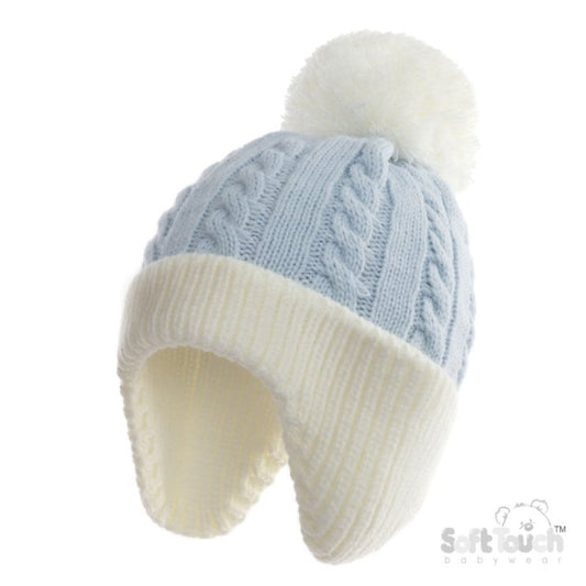 Knitted Hat With Pom Pom in Blue