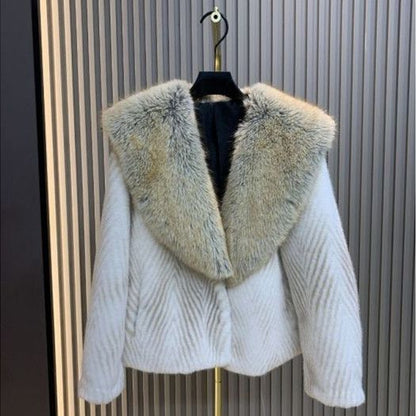 Striped Coat With Fur Collar in Cream
