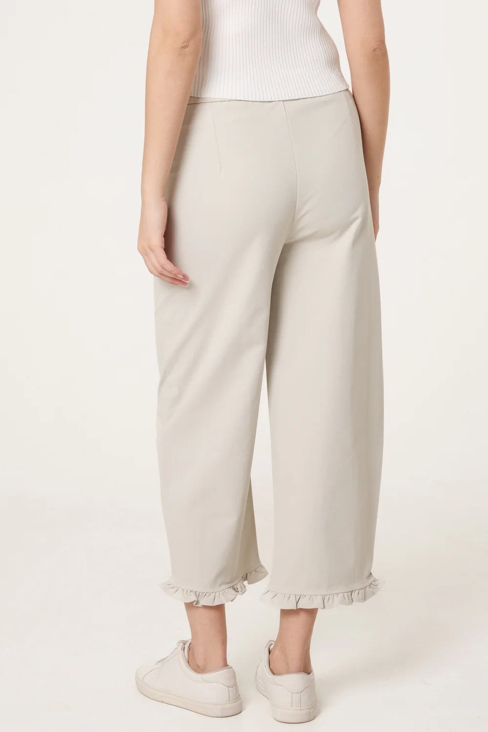 Stone Ruffled Hem Seam Trousers