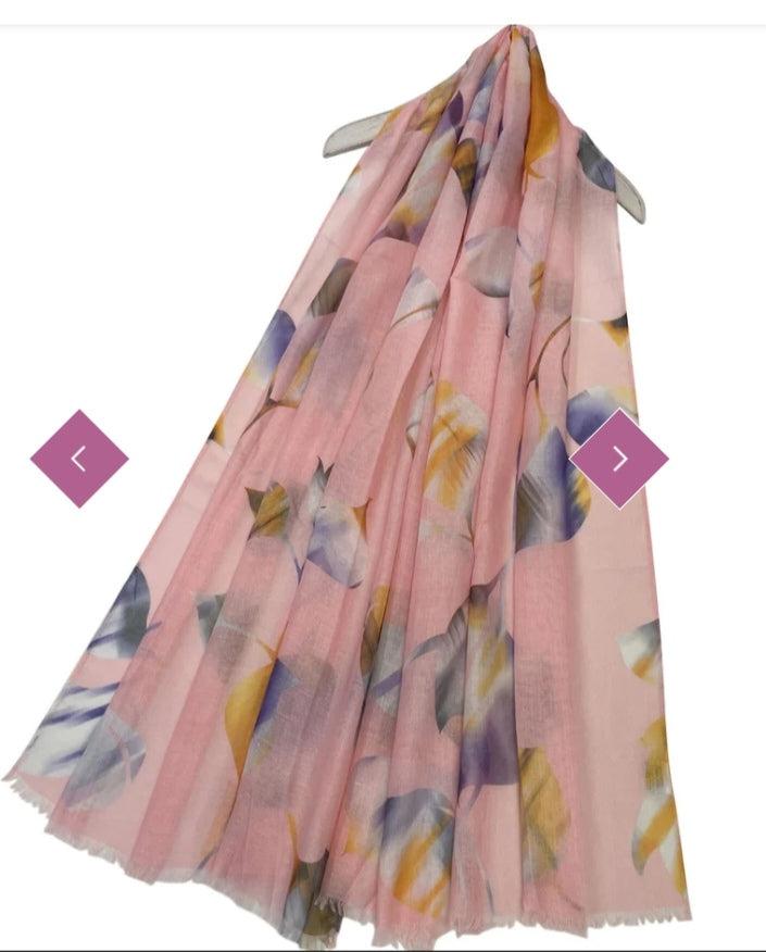 Magnolia Flower print frayed scarf 7338