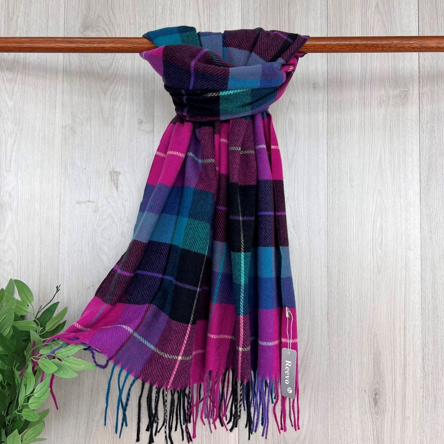 Pink Fine Checked Winter Scarf With Fringe