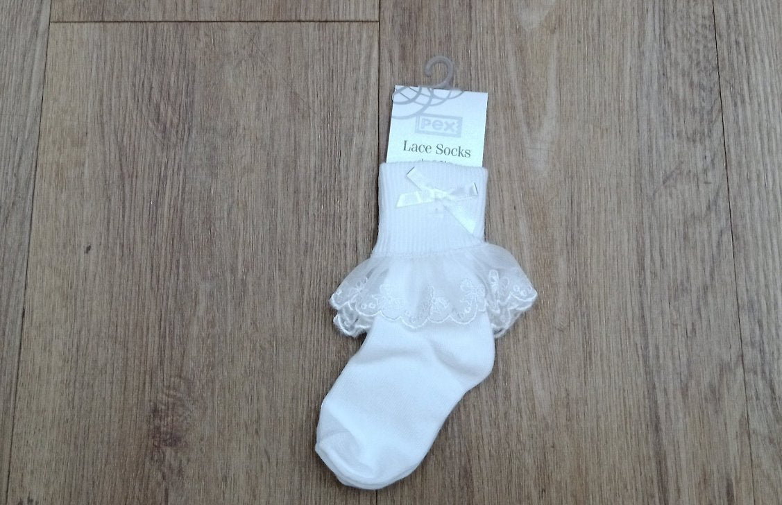 Pex Ivory bow lace ankle sock