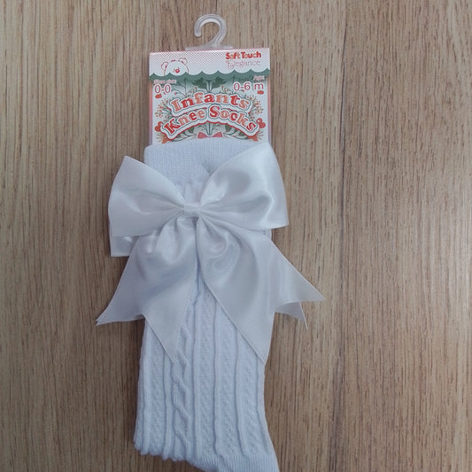 Infant knee sock with bow white